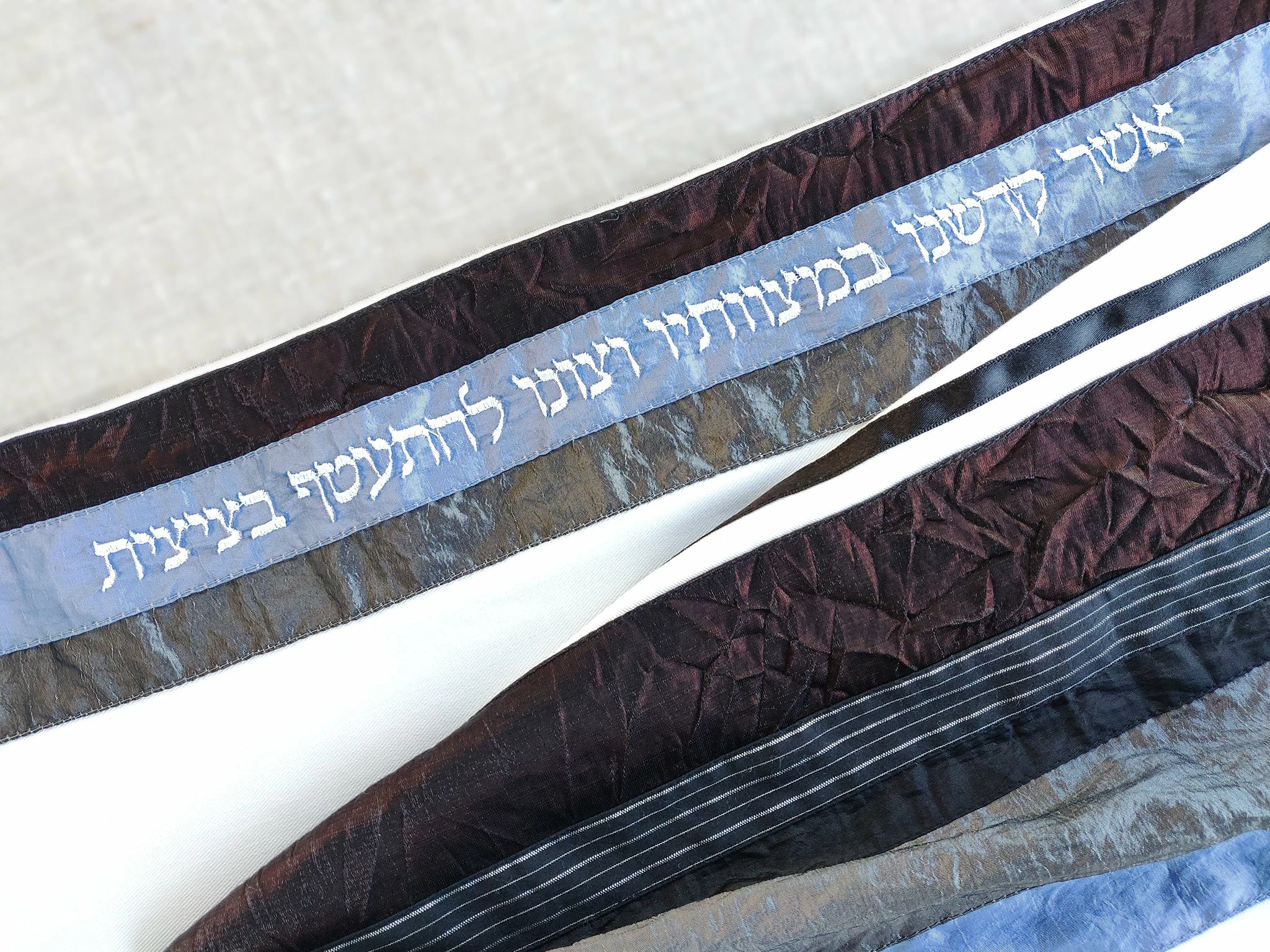 Elegant Gabrieli Tallit - Rust Brown On White Gabrieli Tallits