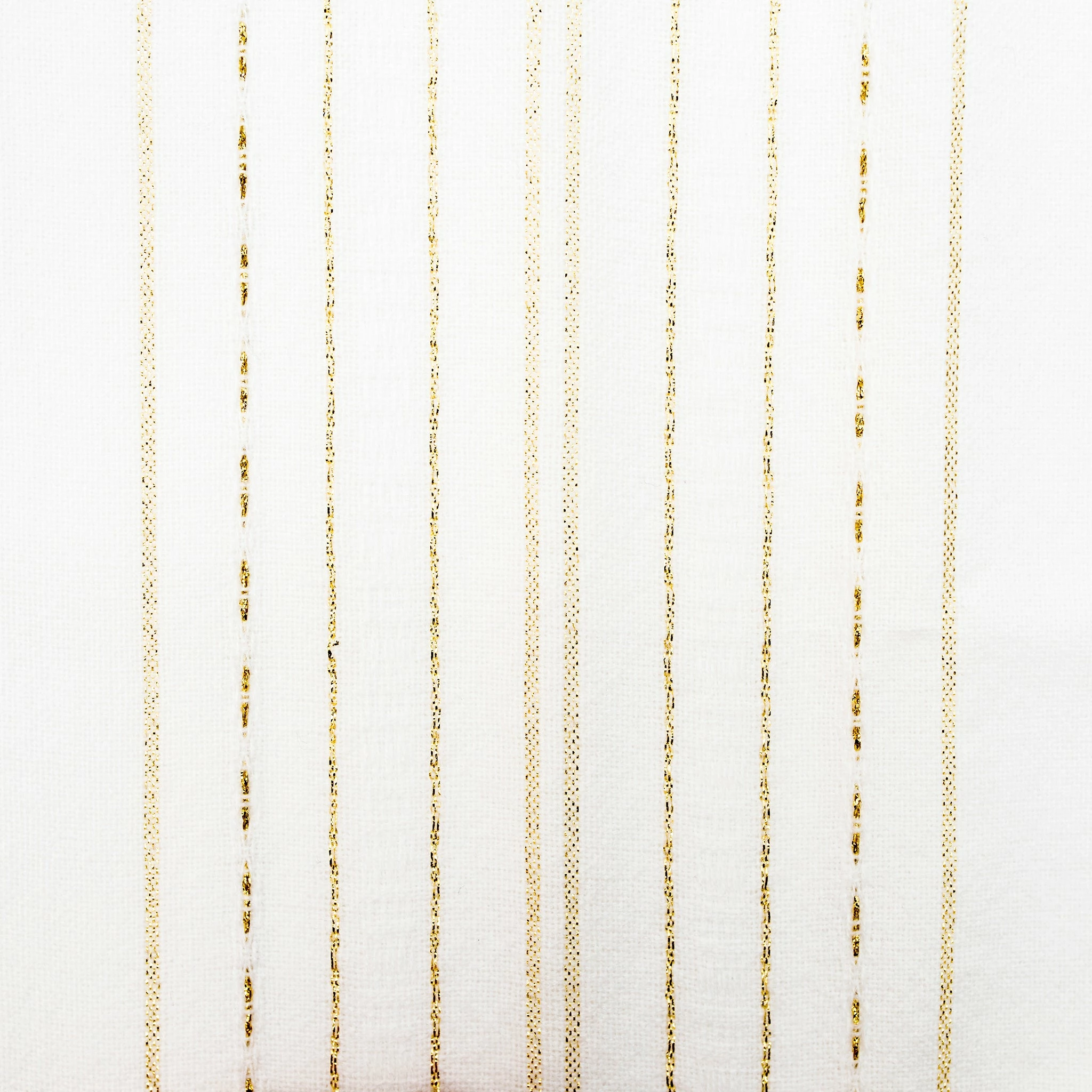 Gabrieli Tablecloths - Classic Design - Gold On White Home & Special Occasions